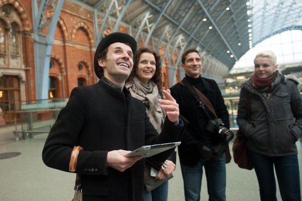 константин пинаев тур вокруг лондона за 40 шагов